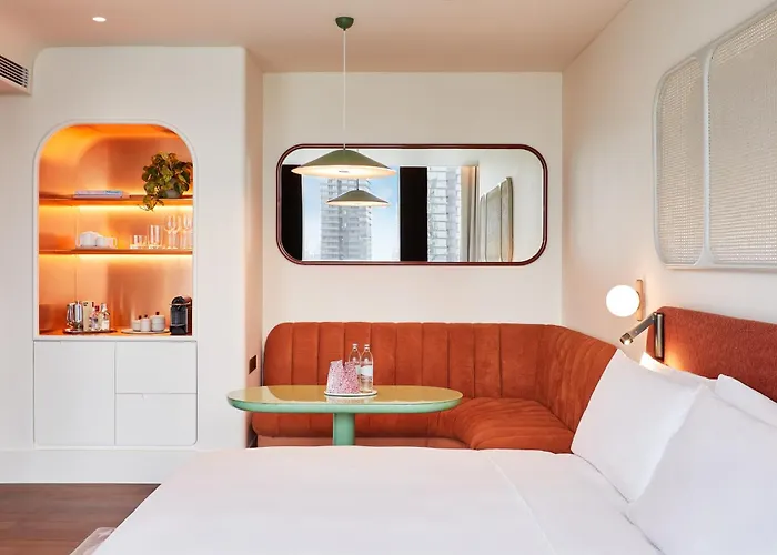 The Standard, Mahanakhon 5*